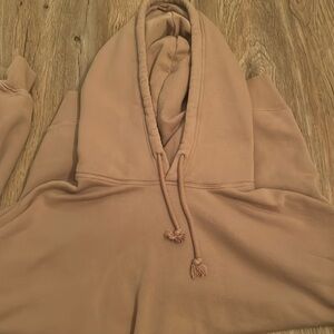 Aritzia TNA boyfriend hoodie